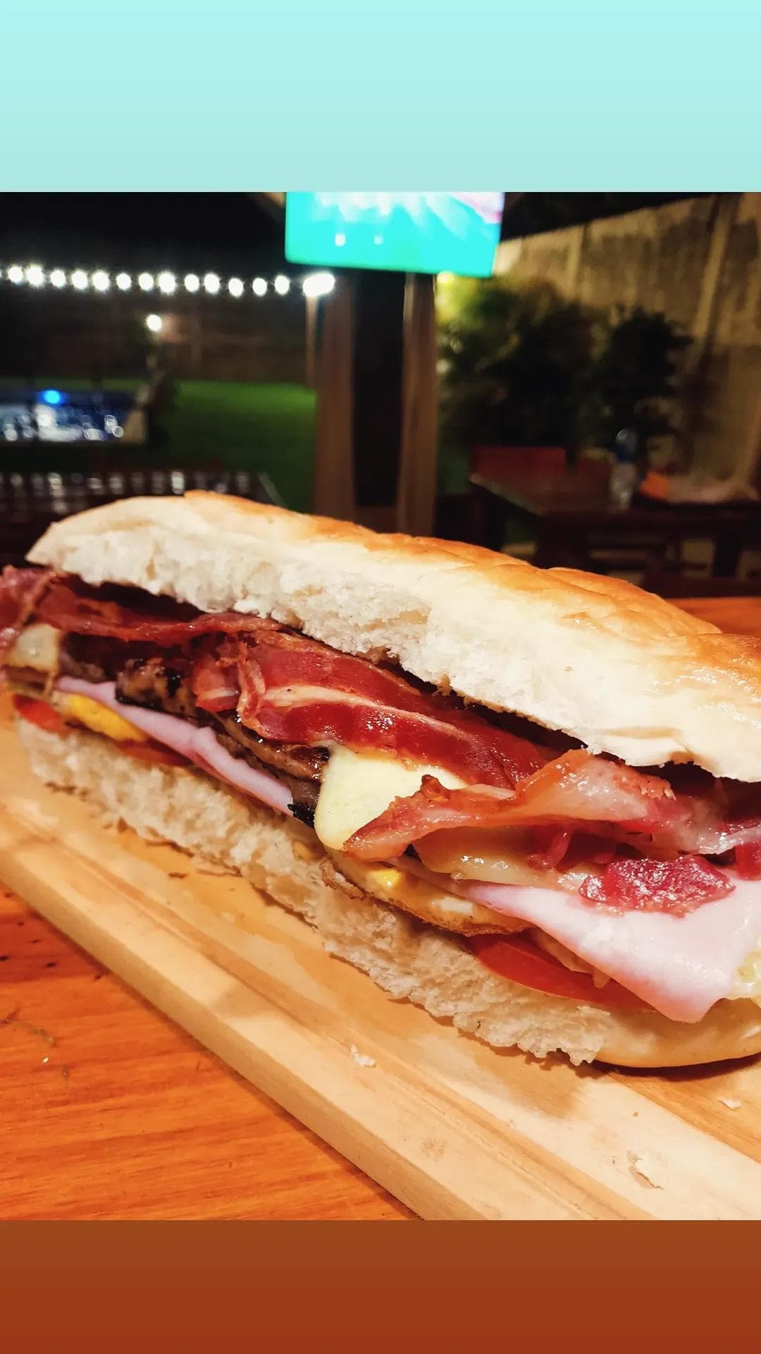 Lomo con Bacon + papas